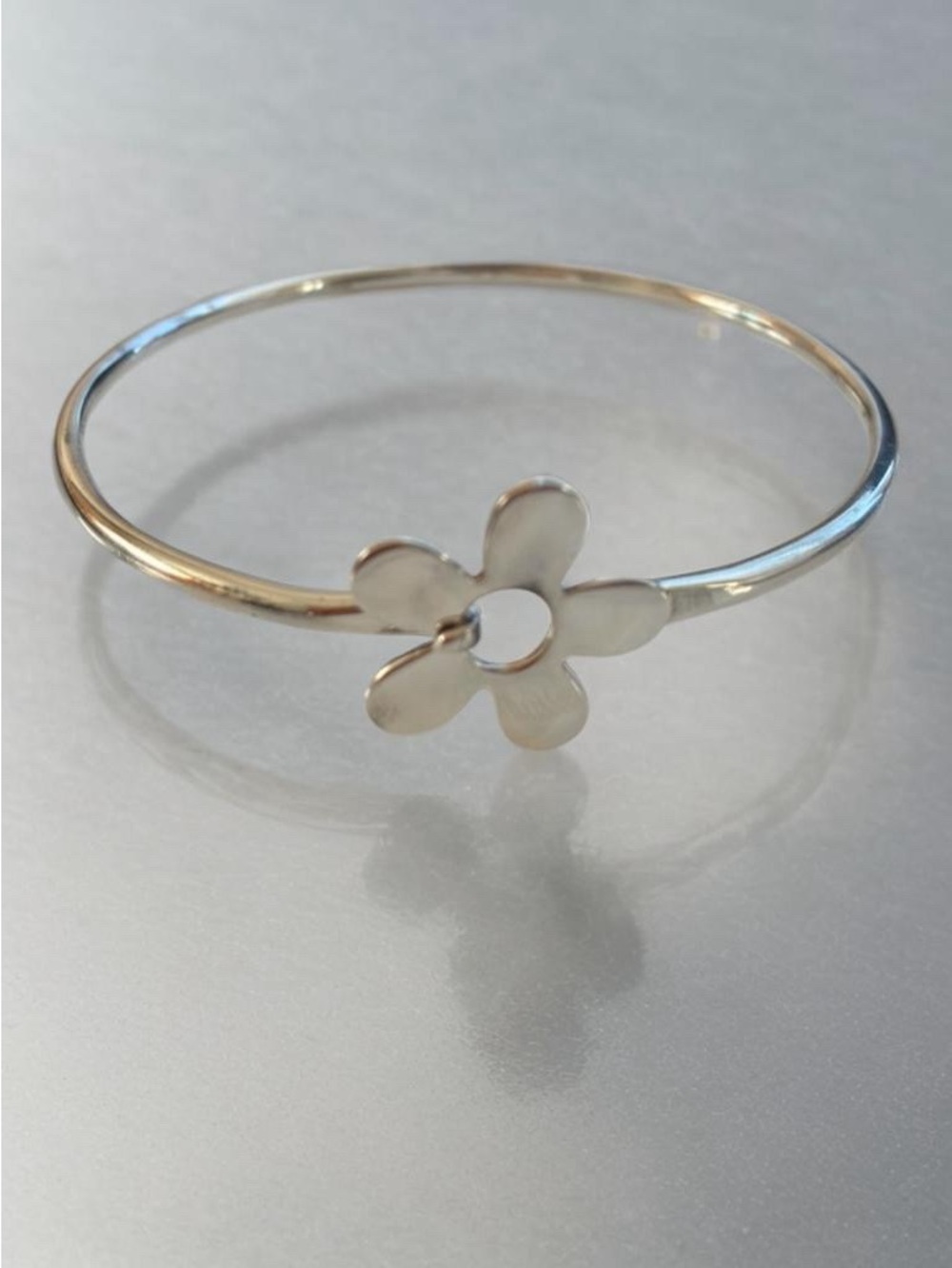 Sterling Silver Daisy Flower Bangle Bracelet fit 7” inches